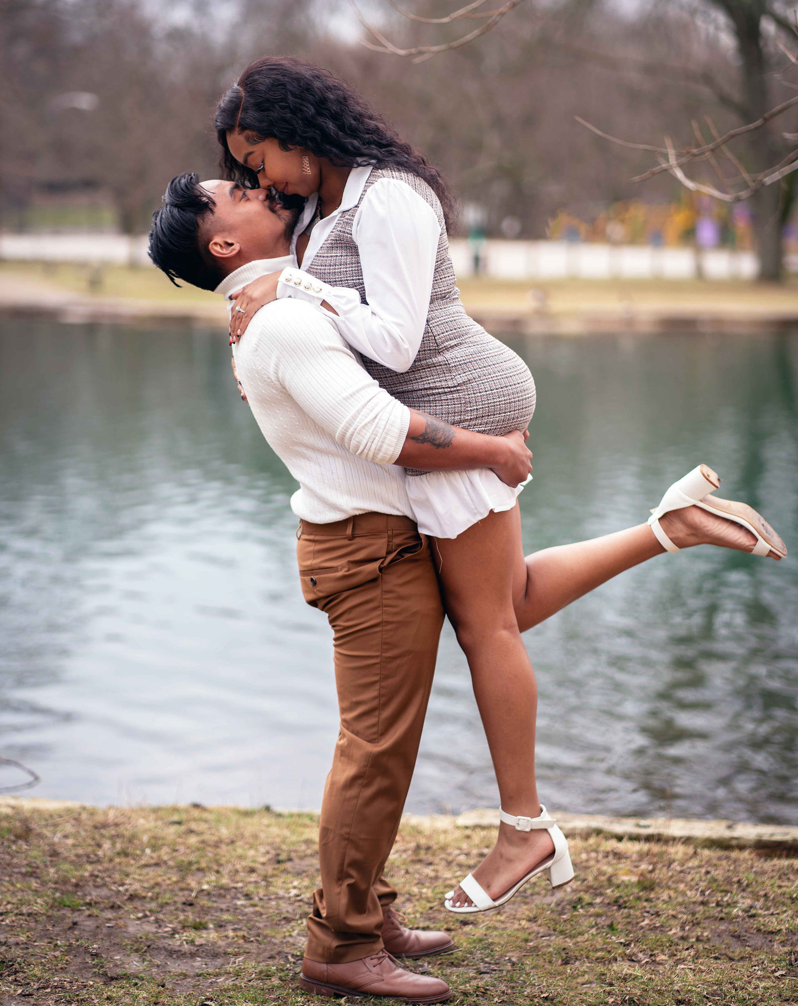 Elegant Columbus engagement photos