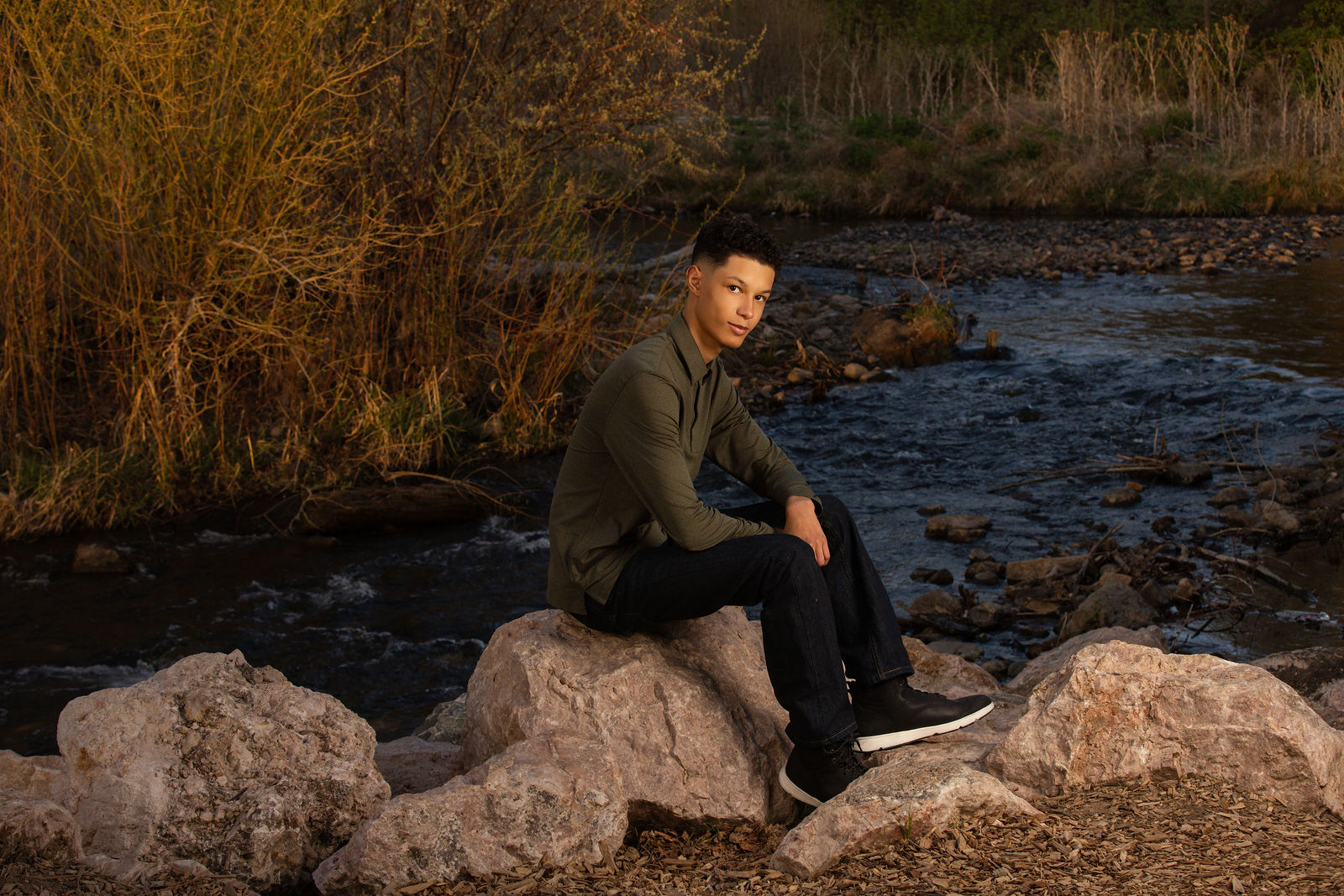 Senior portrait session in Northern Utah