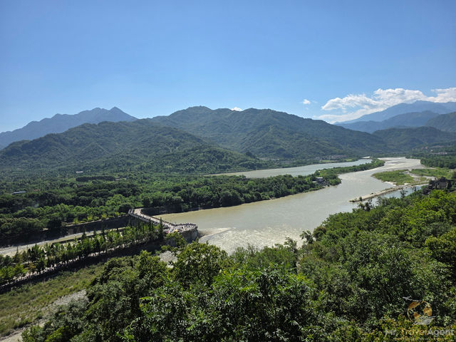 Dujiangyan — Min River valley panorama