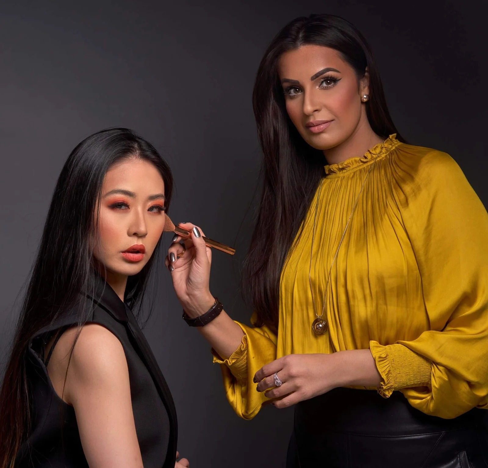 1:1 makeup lessons and masterclass with Kinzza Raja