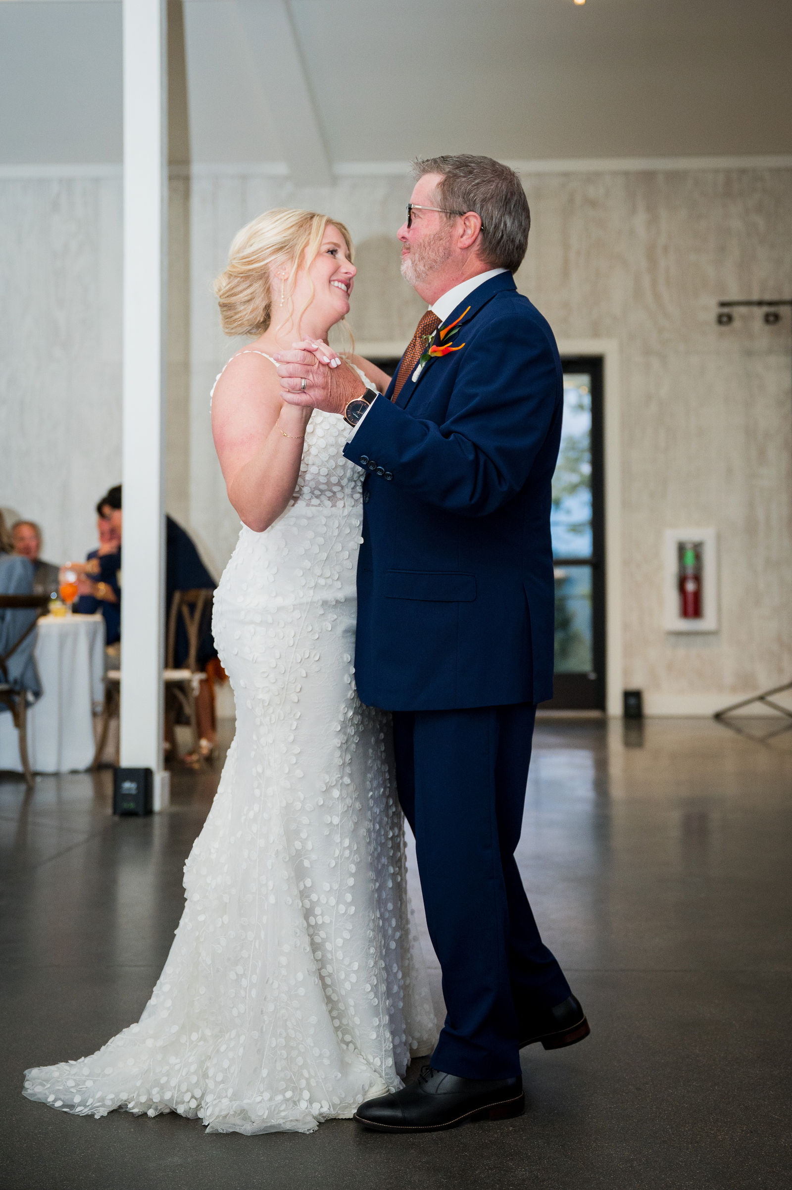 Father daughter dance at The Woodlands wedding venue in Colorado