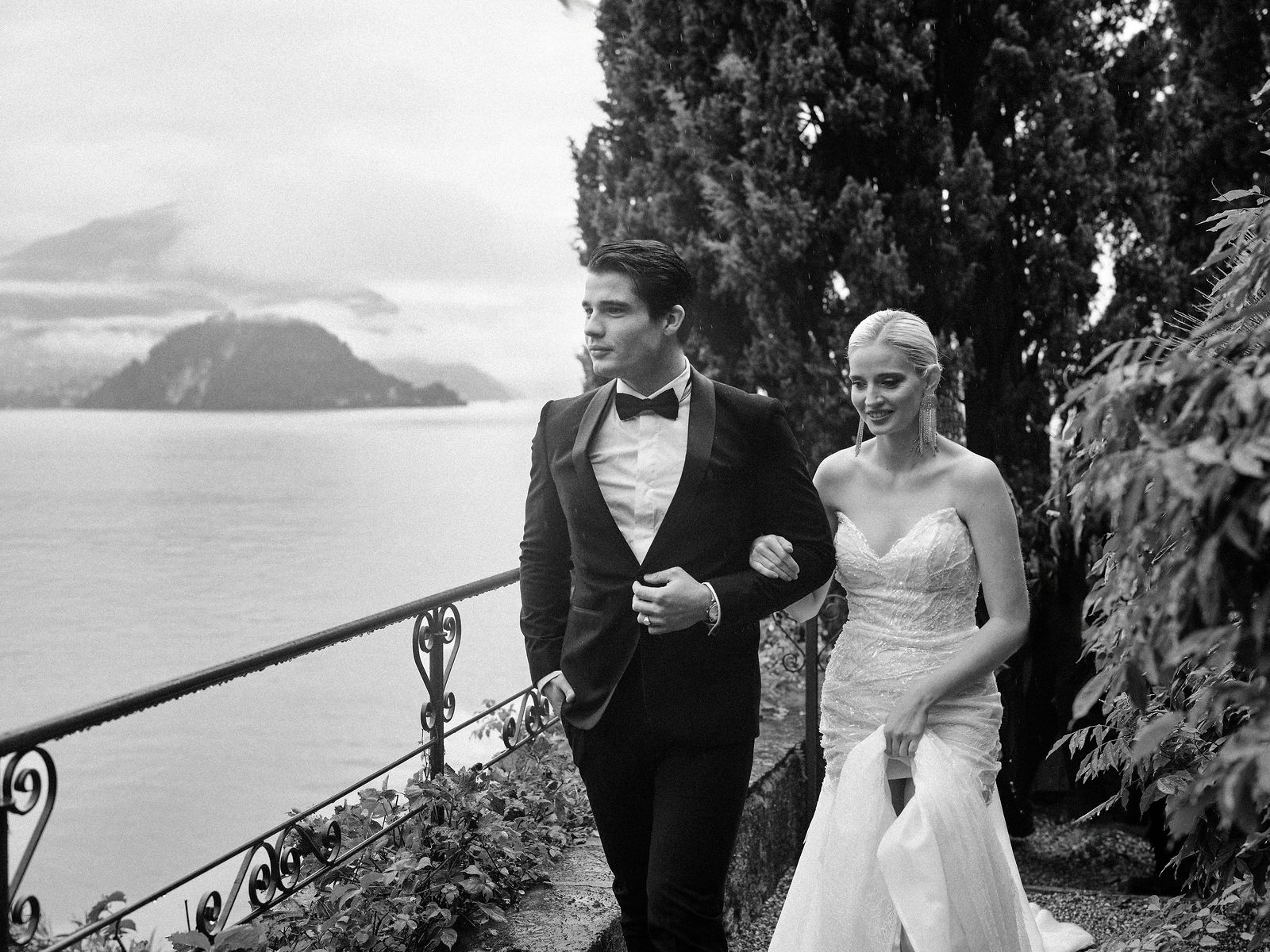 Lucas and Ana — Como BW walking