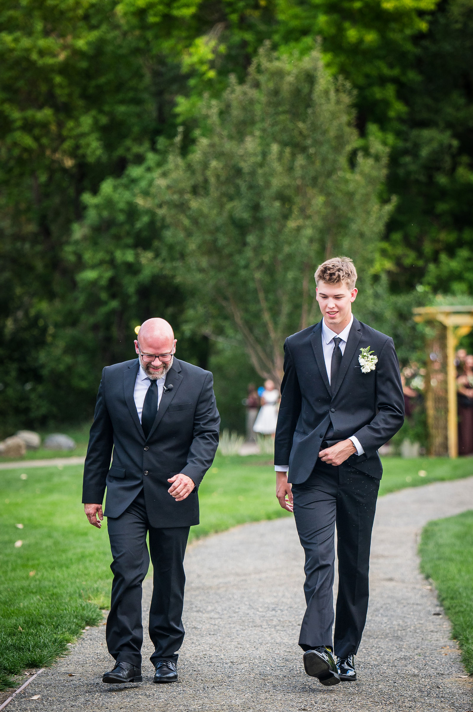 Musician playing during a wedding ceremony at Chatfield Farms